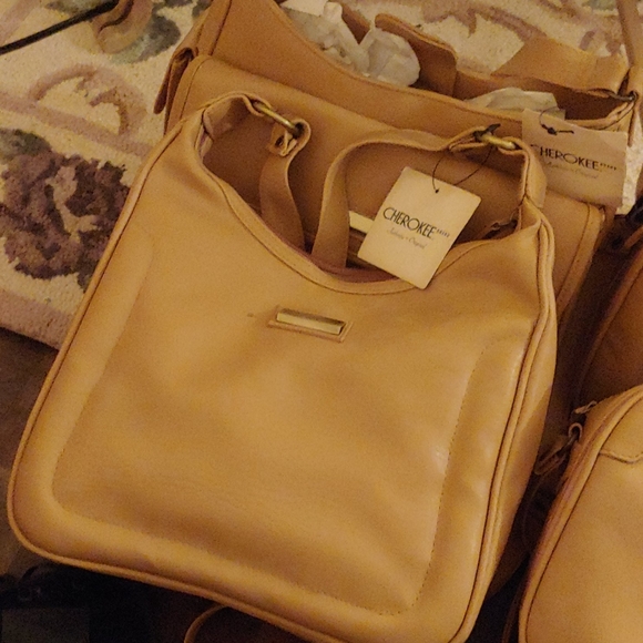 👛4 tan purses 👛 - Picture 3 of 4